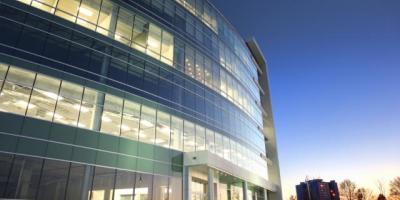 curved glass building